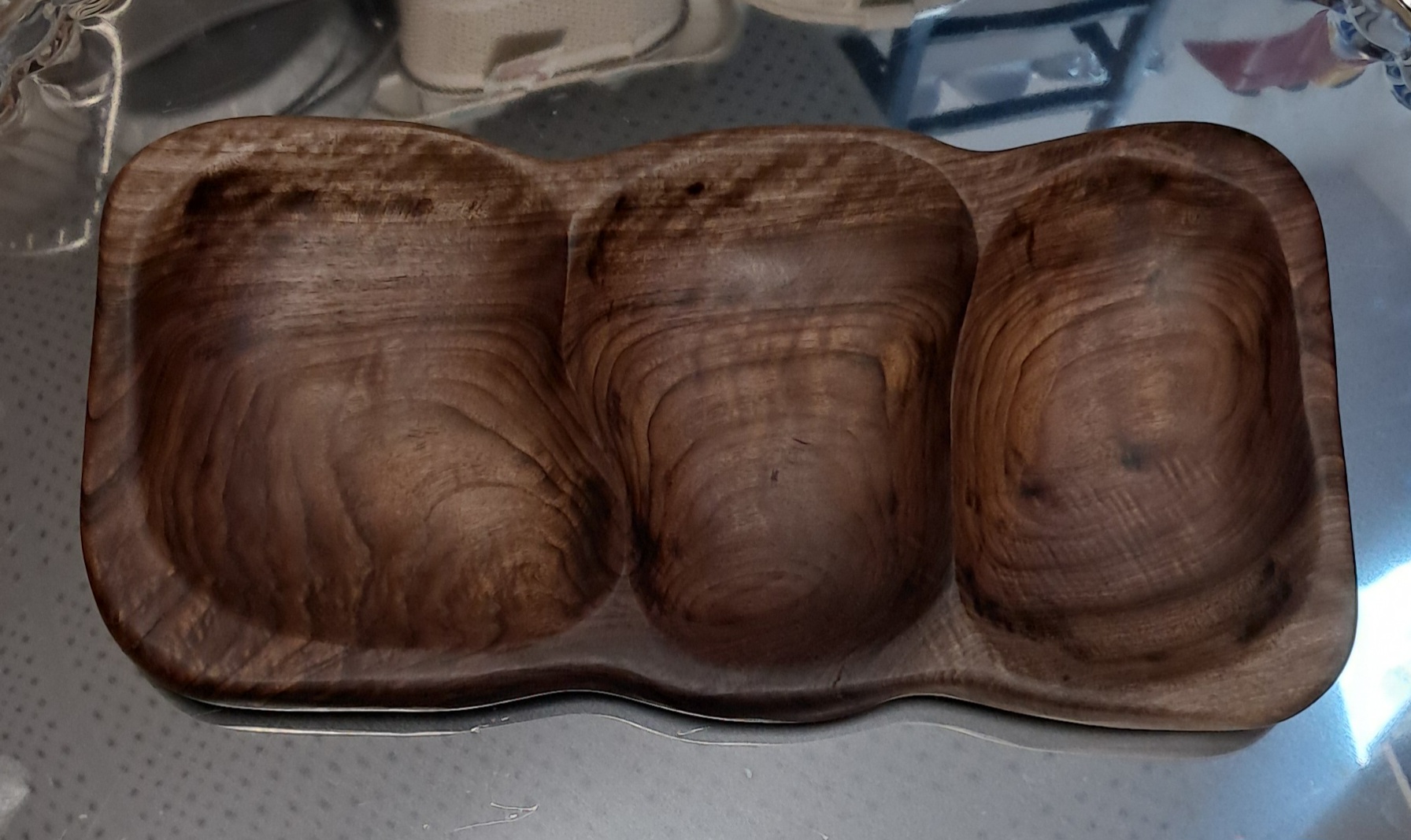 اردورخوری چوبی گردو سه خانه متوسط